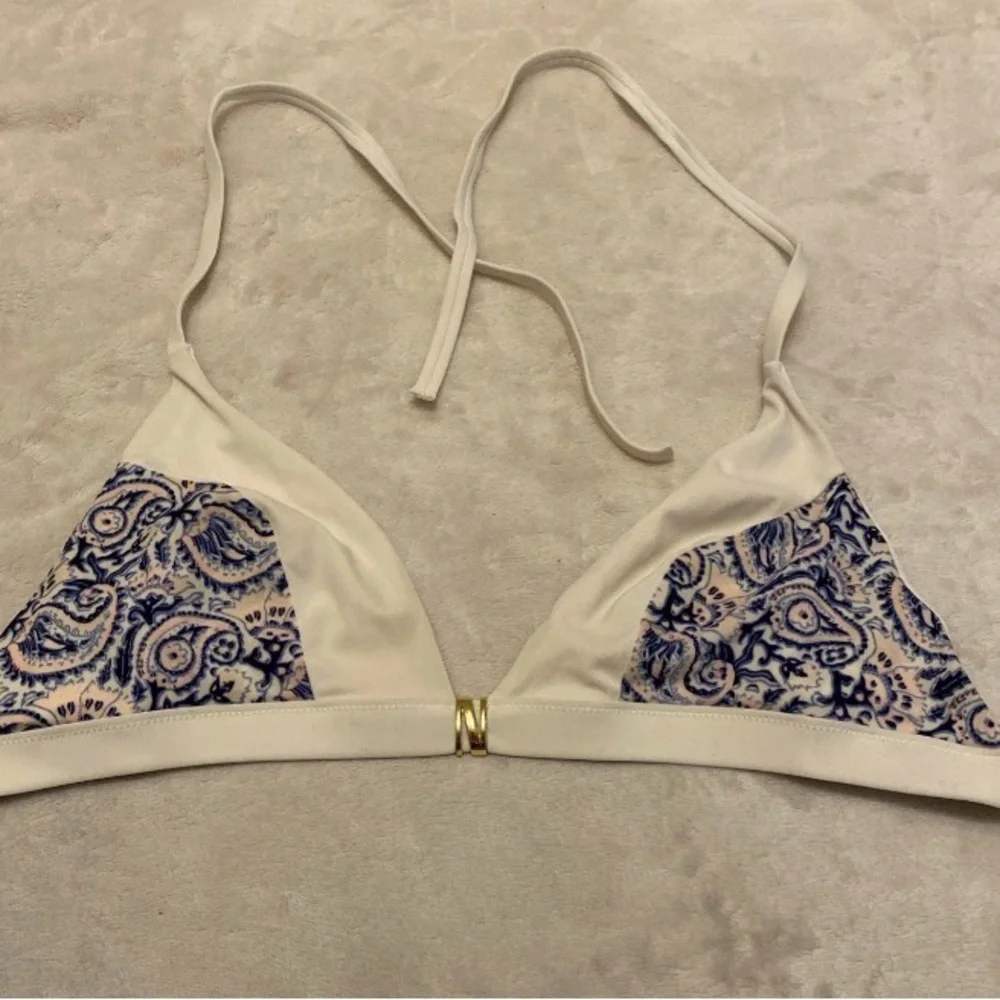 Victoria's Secret White and Blue Paisley Bikini Top